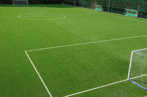 cancha de pasto sintético